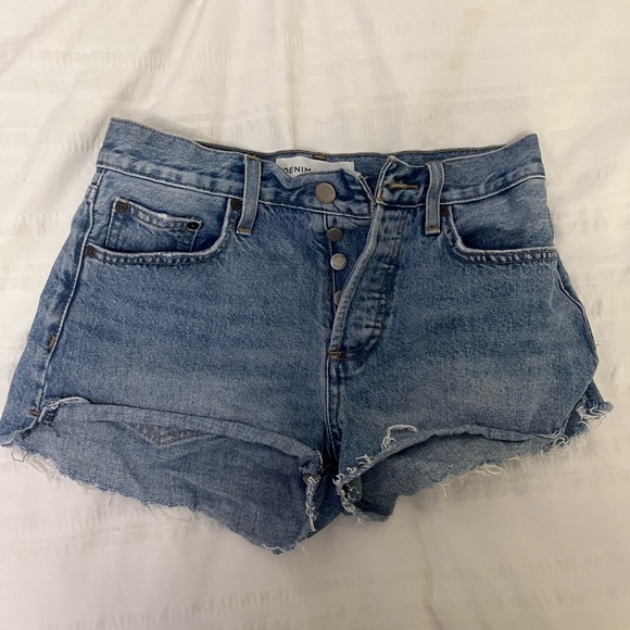 Denim shorts - Picture 1 of 3